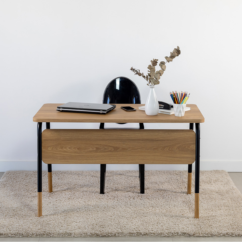 Escrivaninha Flexus Hanover e Preta 120 cm