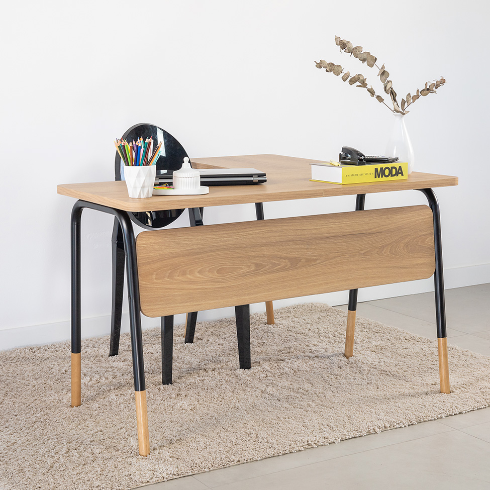 Escrivaninha em L Flexus Hanover e Preta 136 cm