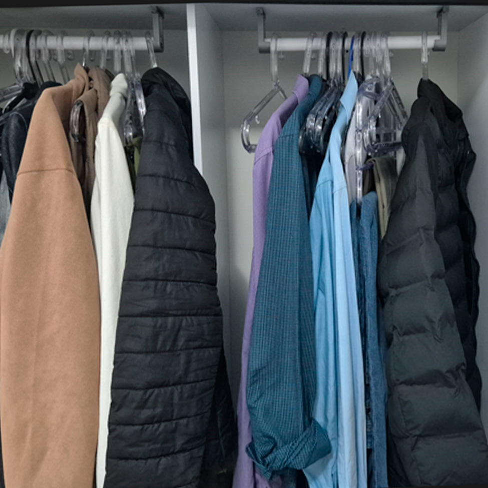 Guarda-Roupa Casal Isabela 3 Portas 9 Gavetas Off White