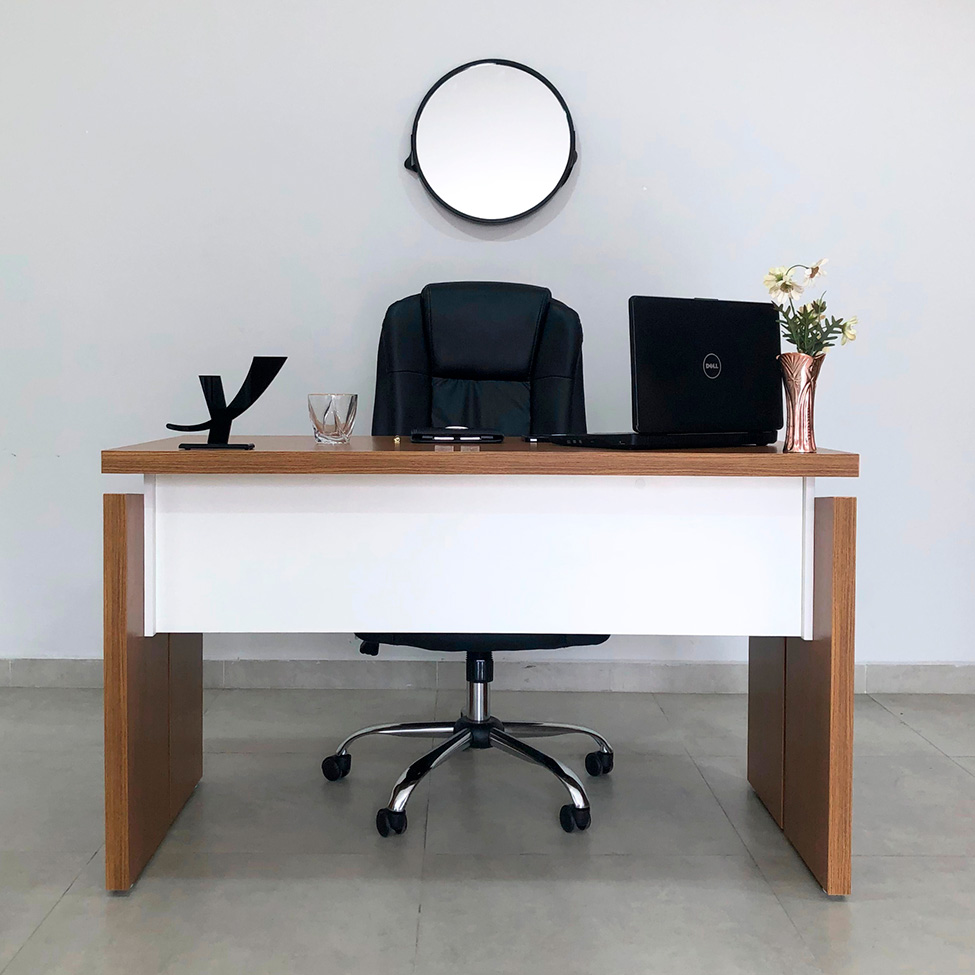 Mesa de Escritório Lane Freijó e Branca 125 cm
