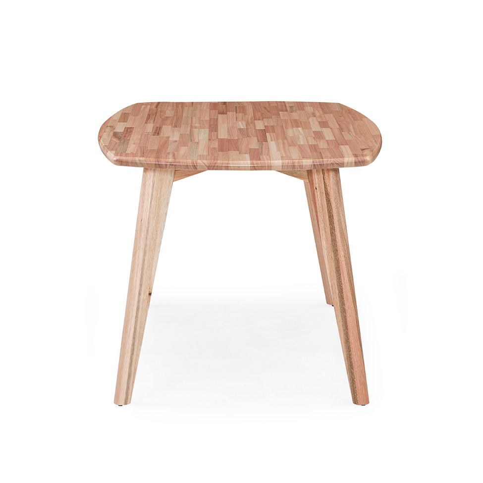 Mesa de Jantar Retangular com Tampo de Madeira Maciça Palmira Marrom Claro 150 cm