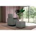 Poltrona com Puff Annecy Suede Cinza