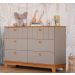 Quarto de Bebê Biscoito com Berço Minicama, Guarda-Roupa 4 PT 4 GV e Cômoda 6 GV Fendi e Nature