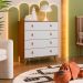 Quarto de Bebê Encanto com Berço 66 cm, Cômoda 4 GV e Guarda-Roupa 2 PT e 2 GV Nogal e Branco