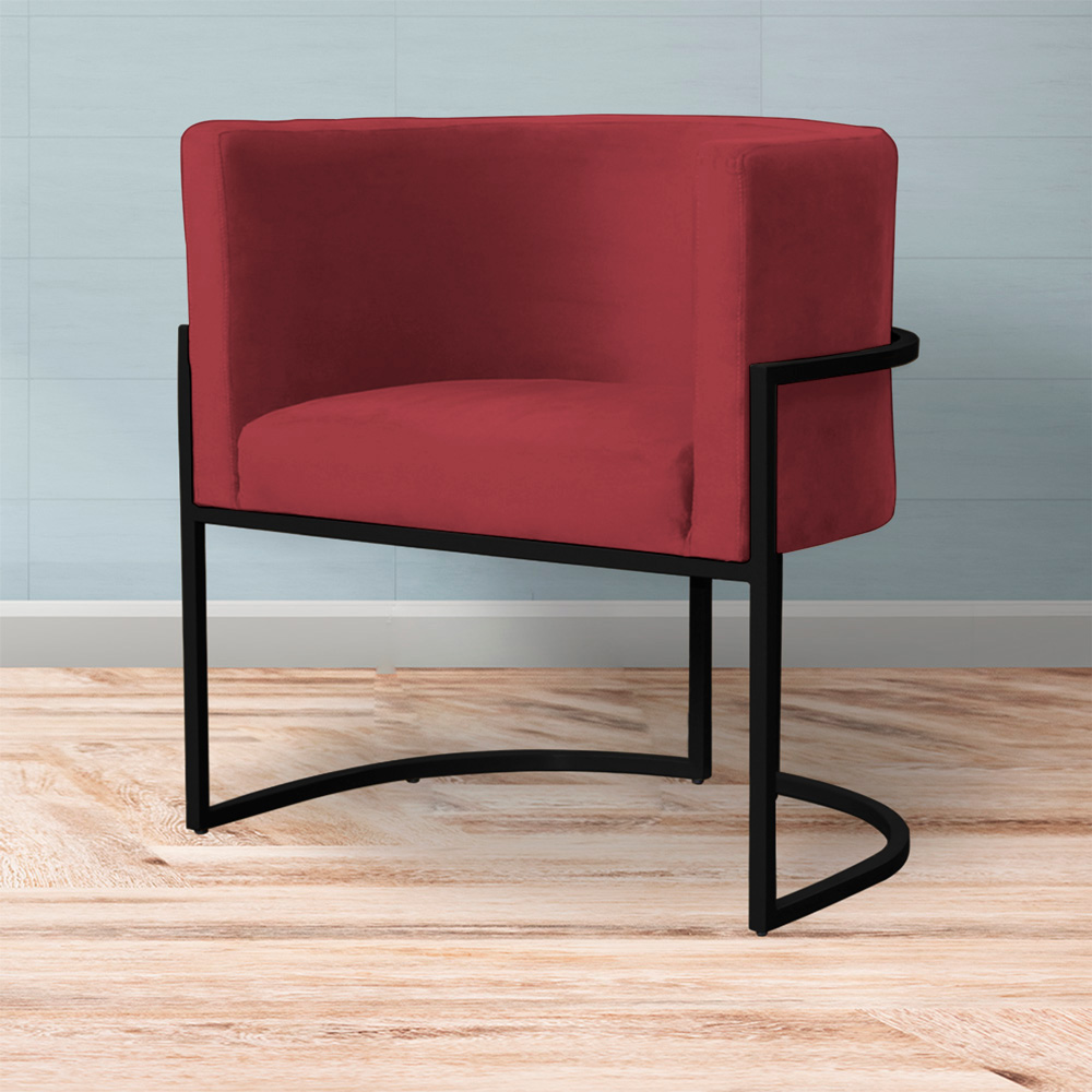 Poltrona Decorativa Sala de Estar Luana Base Preta Veludo Vermelho - Montanaris Decor