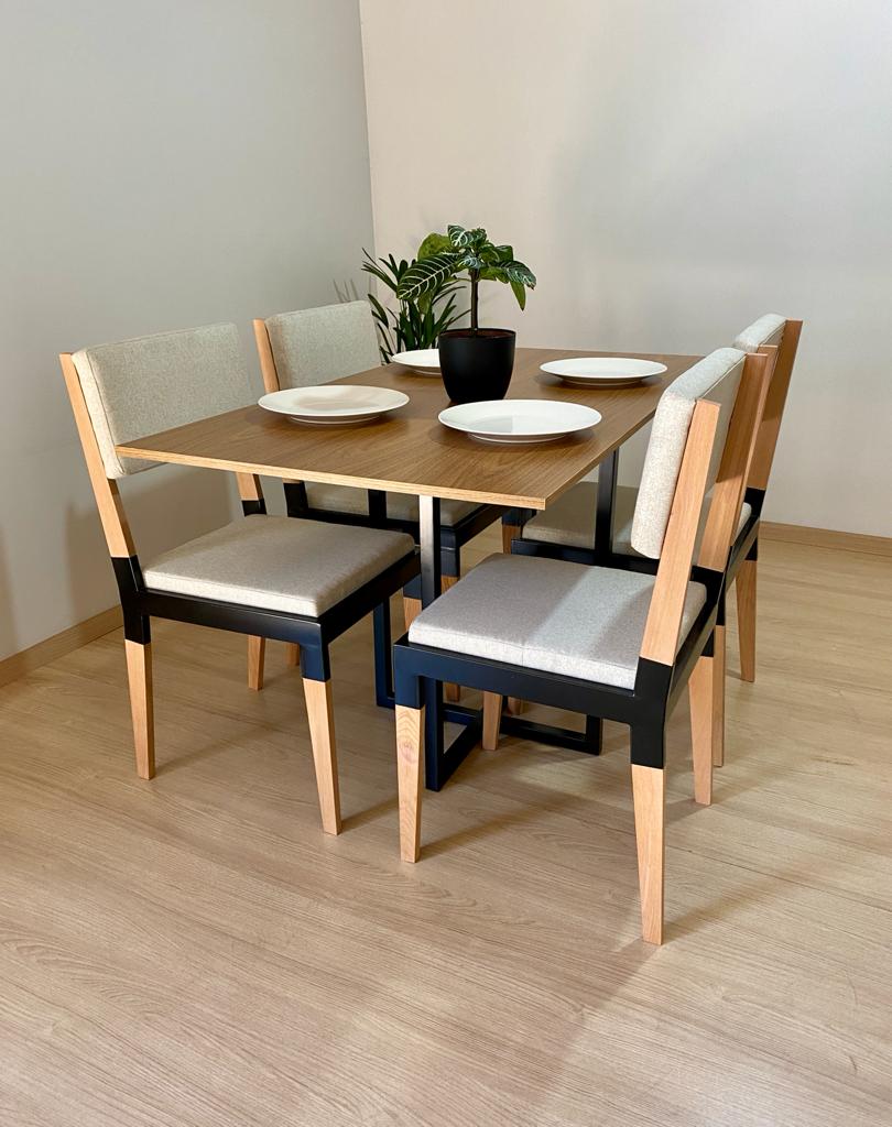 Mesa de jantar retangular 4 lugares Ipê Freijó 130x80cm moderna 