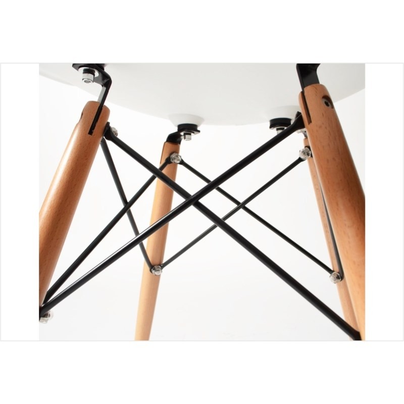 Kit 02 Cadeiras Eiffel Charles Eames Preta com Base de Madeira DSW