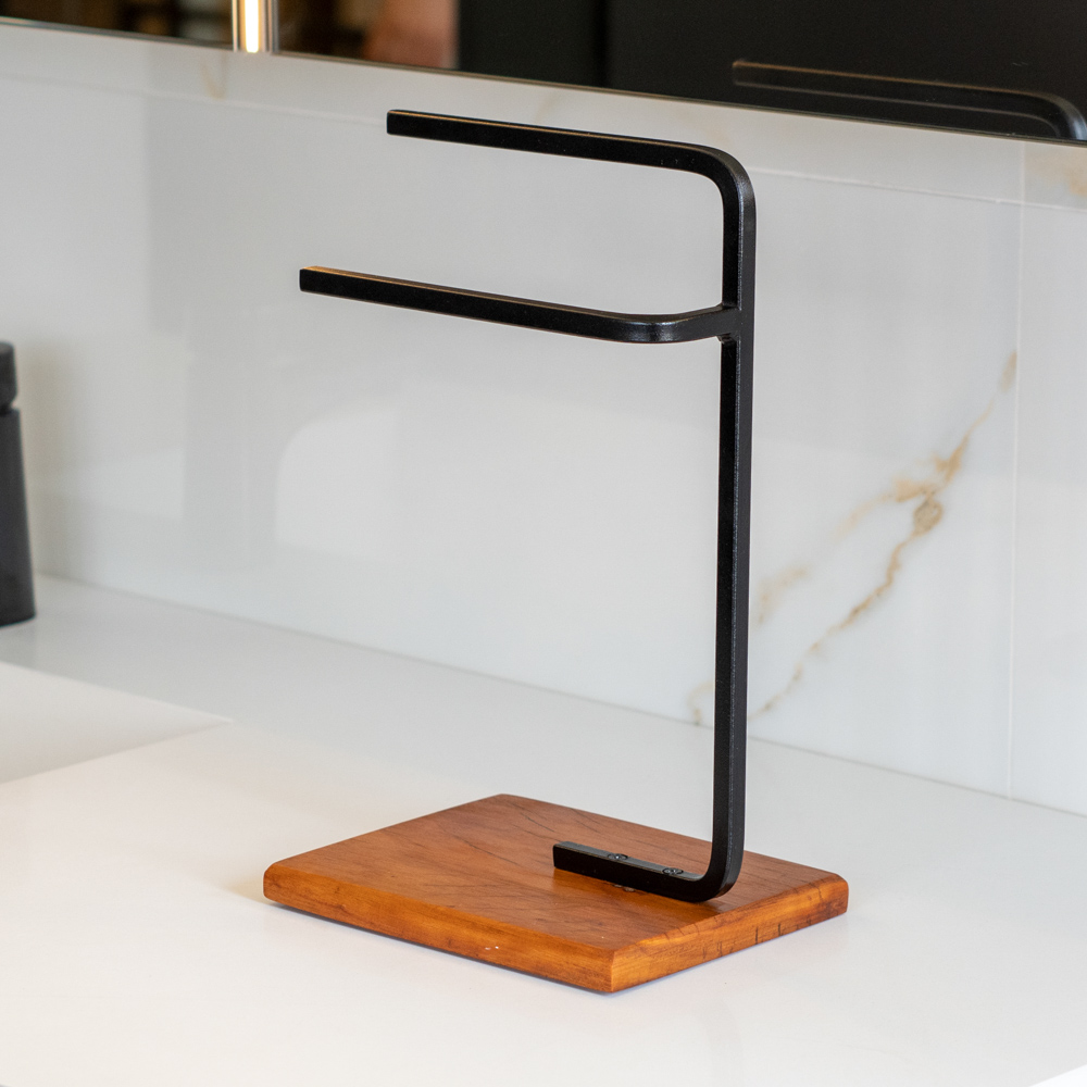 Lixeira e Porta Toalha Glam com Base de Madeira D09 Preto - Mpozenato
