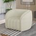 Poltrona Decorativa para Sala 112cm Meris M22 Bouclê Cru - Mpozenato