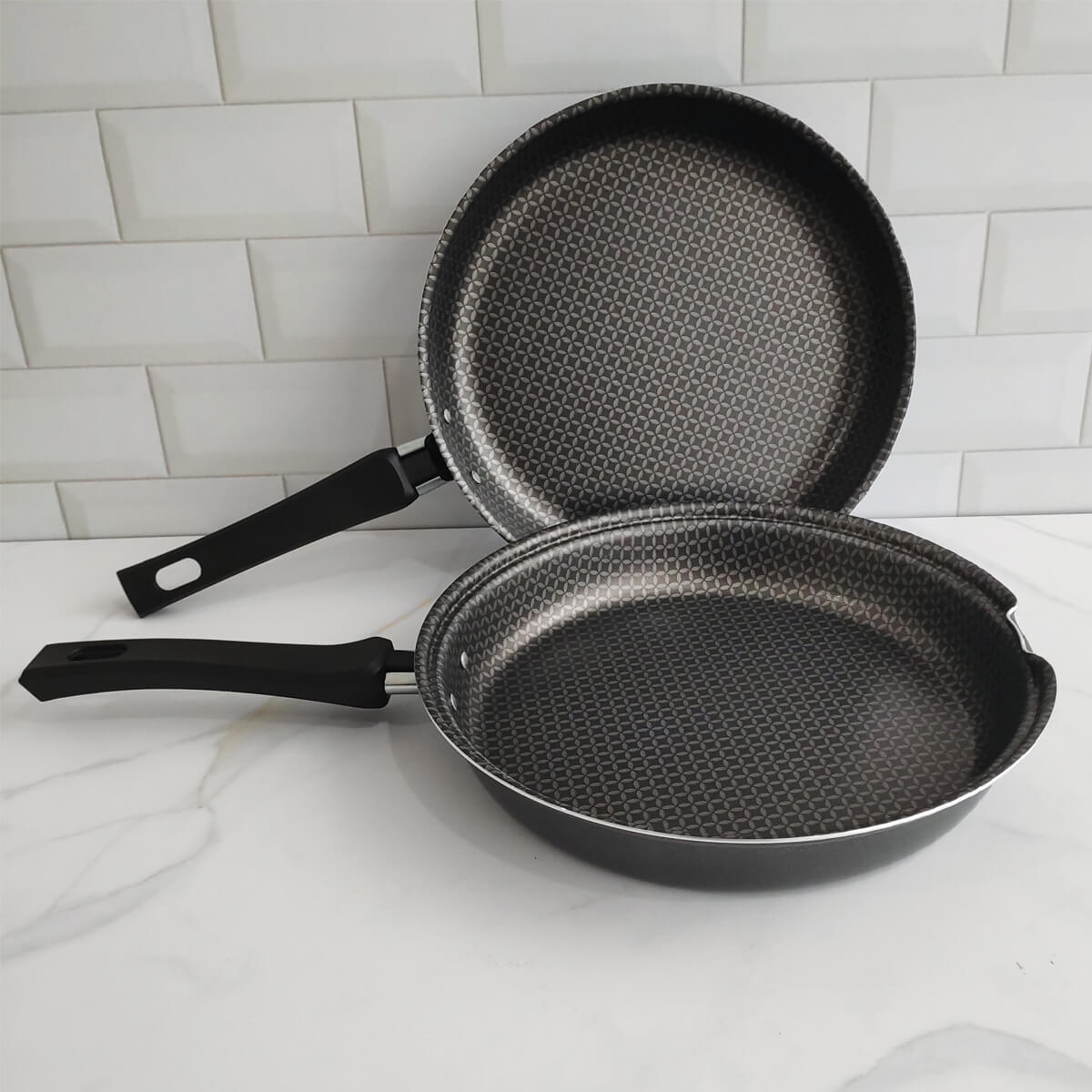 Omeleteira Dupla Frigideira Antiaderente Alumínio 24cm Grafite 3,3 litros Multiflon