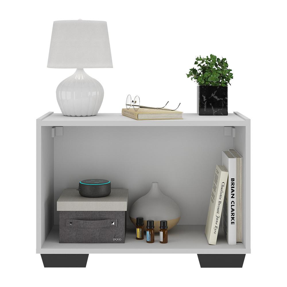 Mesa de Cabeceira com Pés 2 Portas Multimóveis MP4134 Branca/Preta