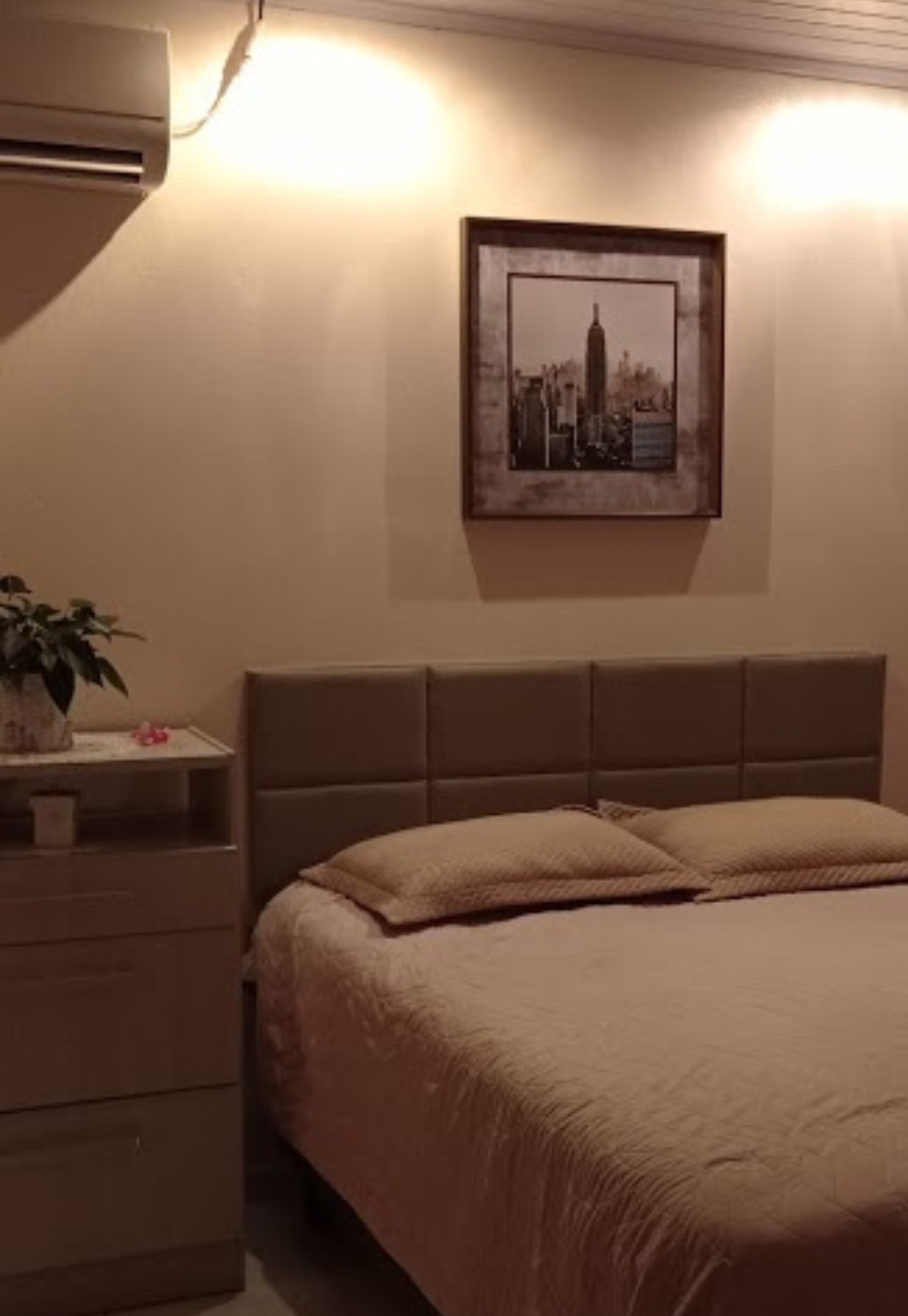 Cabeceira Estofada Casal 8 Blocos Não é Segredo Veludo Marrom Claro 140x60