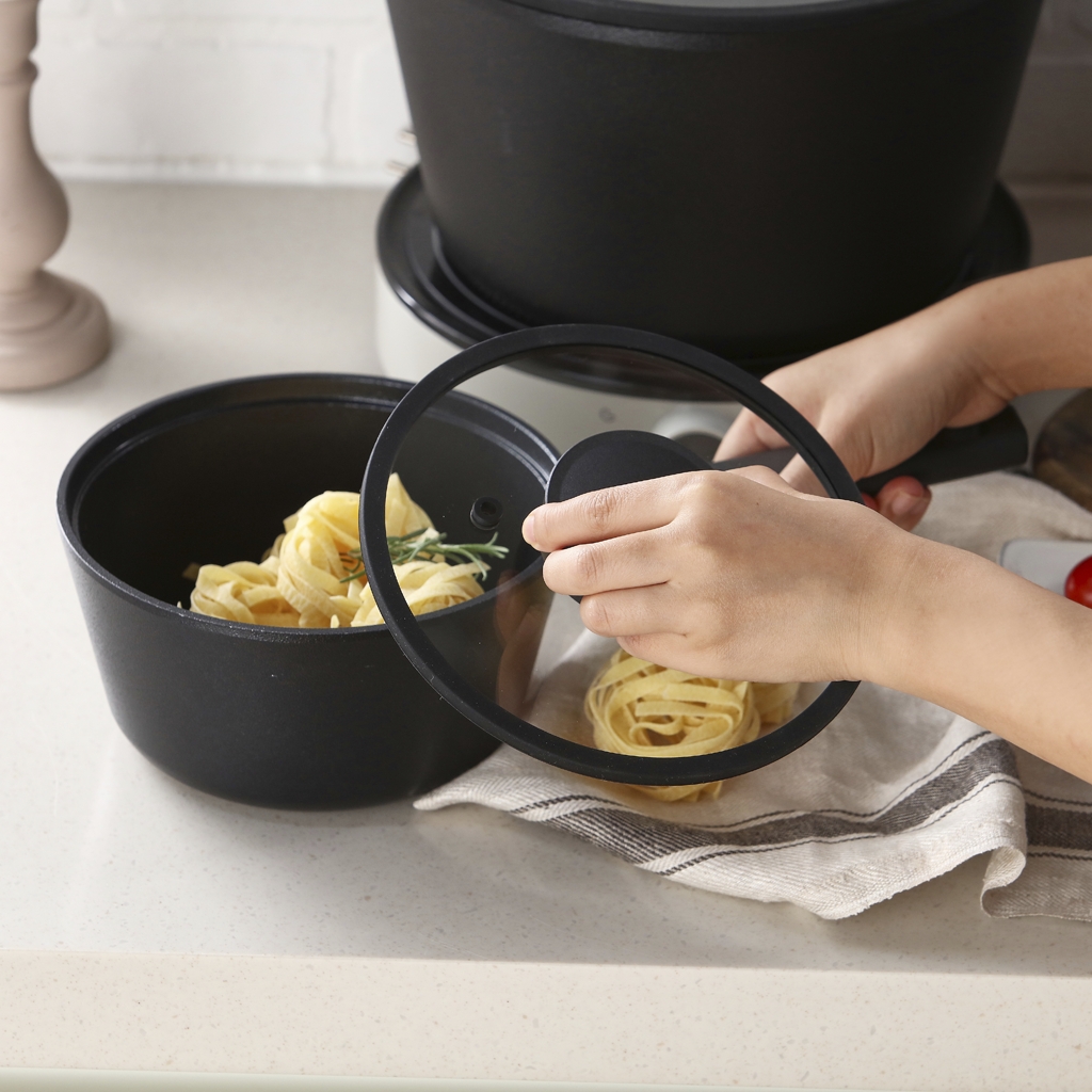 Panela 18cm/1,7L - Indução - Alumínio com Revestimento Cerâmico - VULKAN - Neoflam - Cor Preta