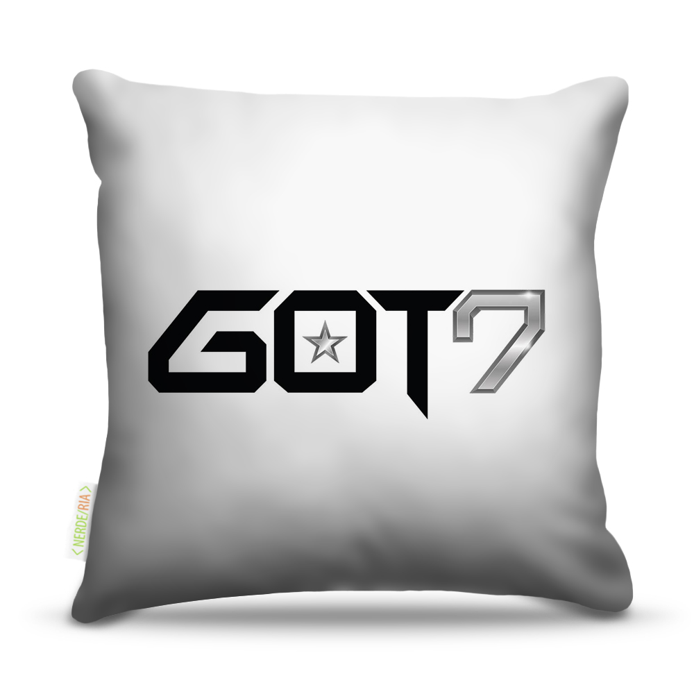 Almofada 45 x 45cm  Nerderia e Lojaria pop got7 colorido