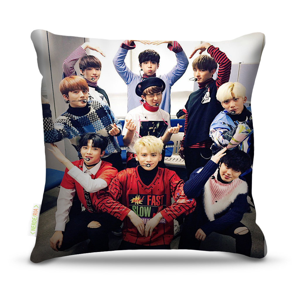 Almofada Kpop Sf9 Coreanos Coração 40X40Cm
