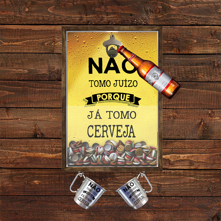 Quadro Caixa Com Abridor De Garrafas E Porta Tampinha Cerveja Com Pendurador Para As  2 Canecas.