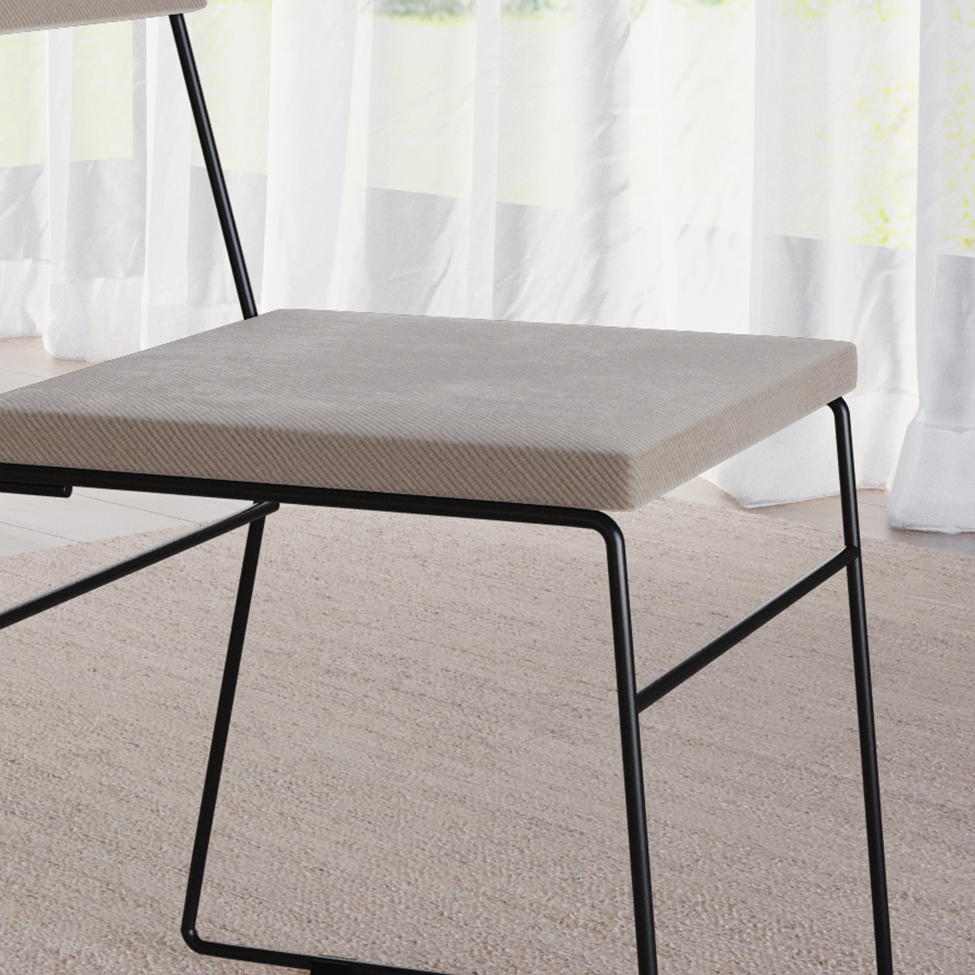 Conjunto com 2 Cadeiras Málaga Veludo Bege e Preto
