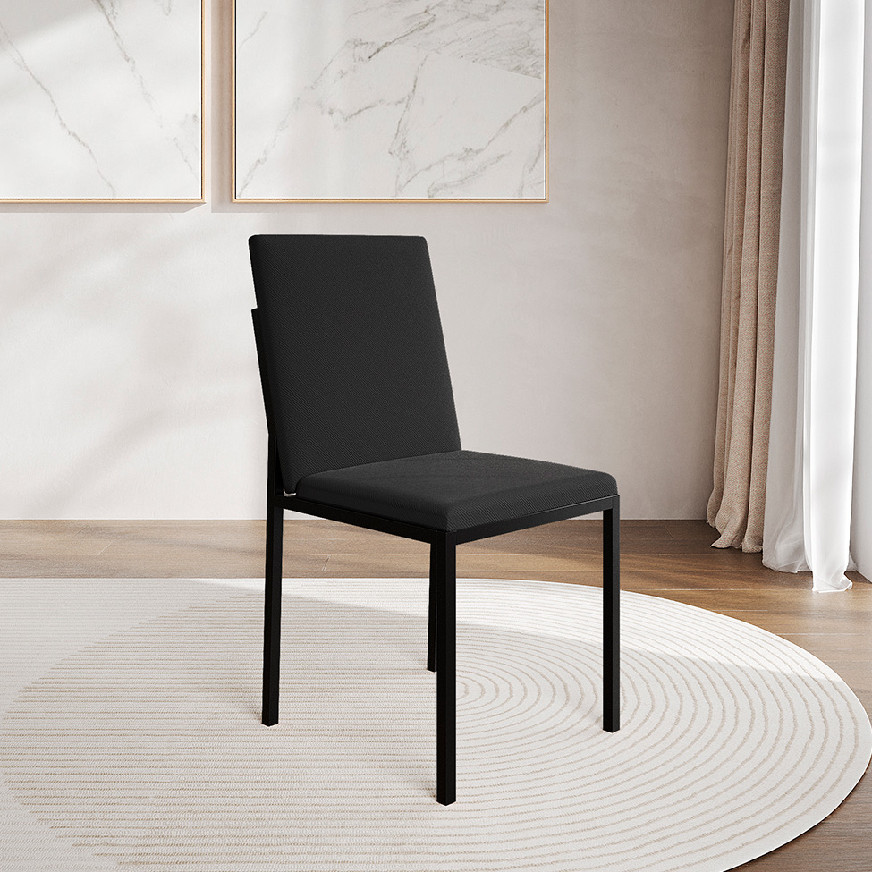 Conjunto de Mesa de Jantar com 4 Cadeiras Mônaco Veludo Preto