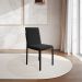 Conjunto de Mesa de Jantar com Tampo Branco e 4 Cadeiras Mônaco Veludo Preto