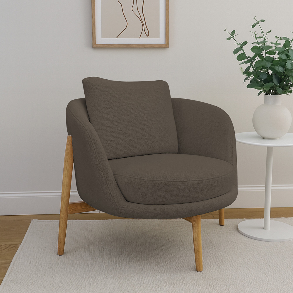 Poltrona Decorativa Austin Base Madeira Bouclé Marrom - Nexta Casa