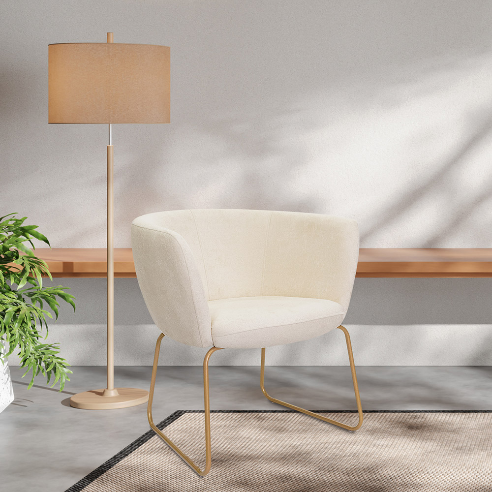 Poltrona Decorativa Isis Base Aço Ouro Fosco Bouclé Off White - Nexta Casa