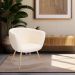Poltrona Decorativa Isis Pés Palito Ouro Fosco Bouclé Off White - Nexta Casa