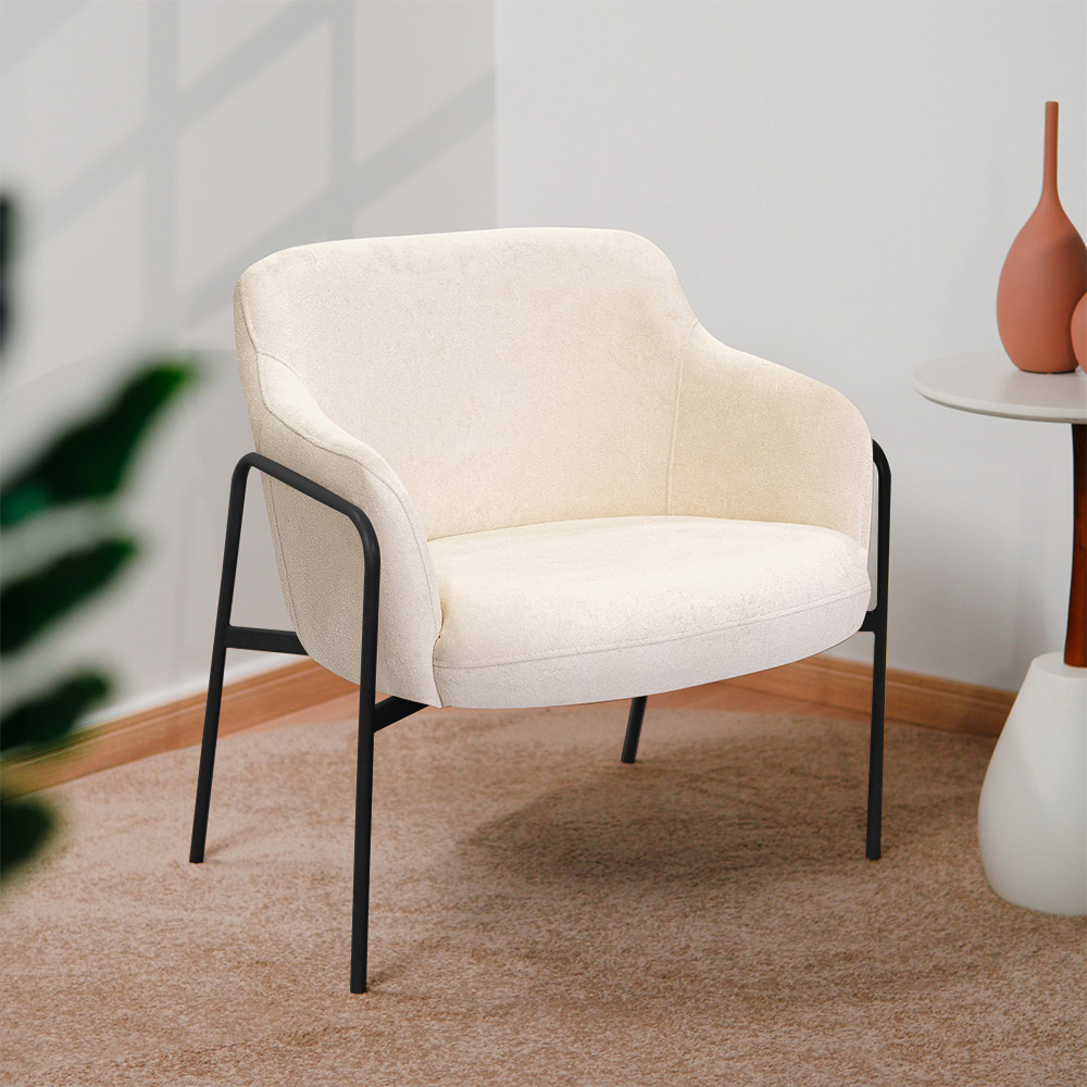 Poltrona Decorativa Jade Base Aço Preto Bouclé Off White - Nexta Casa