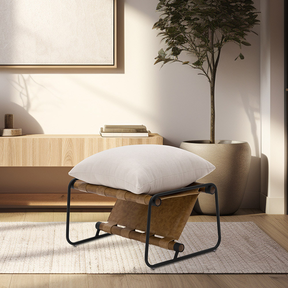 Puff Decorativo Turim Base Aço Preto Recouro Camel Linho Off White - Nexta Casa