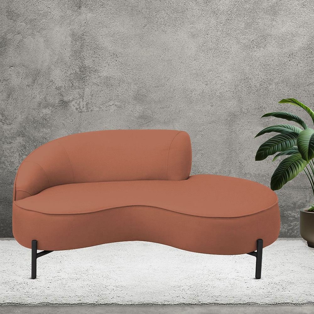 Sofá Curvo 02 Lugares 150cm Braço Direito Thommy Pés Preto Fosco Linho Coral - Nexta Casa