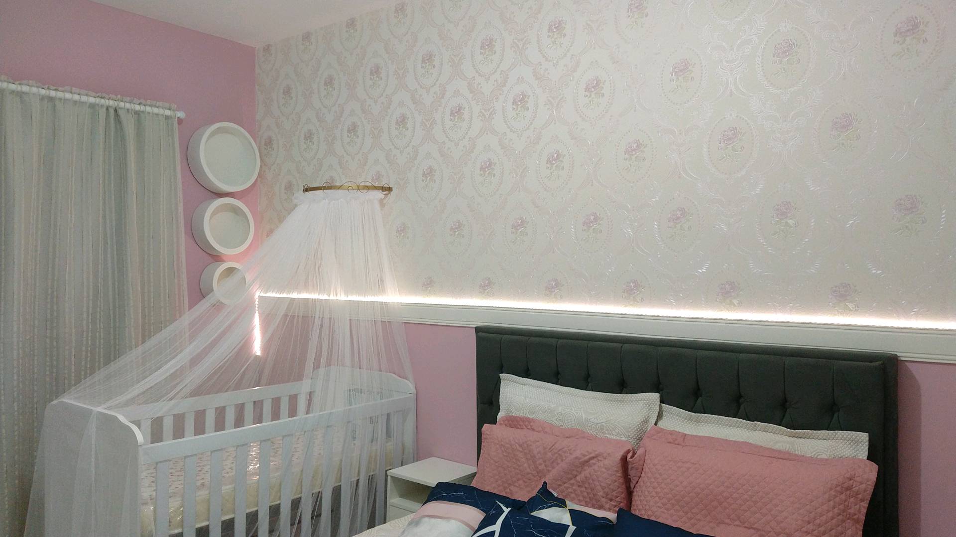 Rodapé Autocolante Flexível  - Boiserie Roda Meio Moldura Eva - 10cm 10 Metros