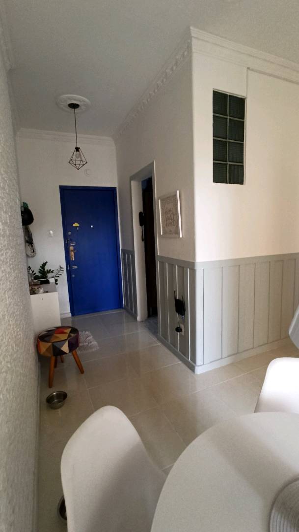 Rodapé Autocolante Flexível  - Boiserie Roda Meio Moldura Eva - 7cm 10 Metros