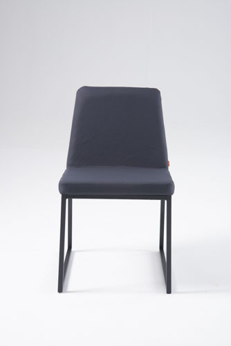 Cadeira de Jantar Yanka Linho Azul Marinho Base Aço Preto - OOCA Móveis