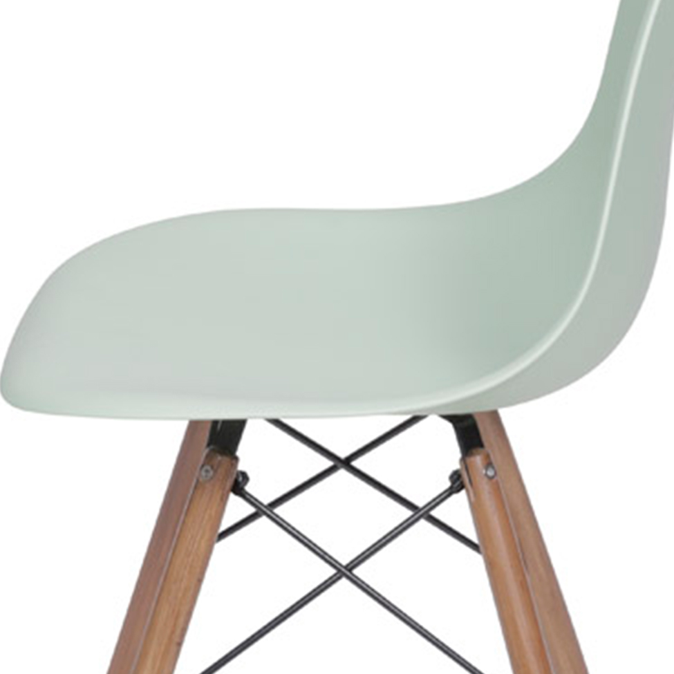 Cadeira DKR Eames Verde Claro e Madeira