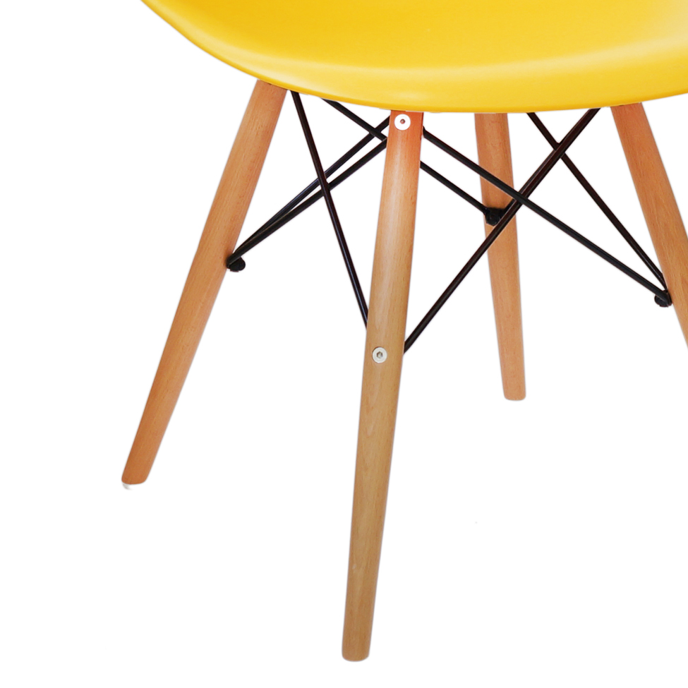 Cadeira Eames Base Madeira e Amarela