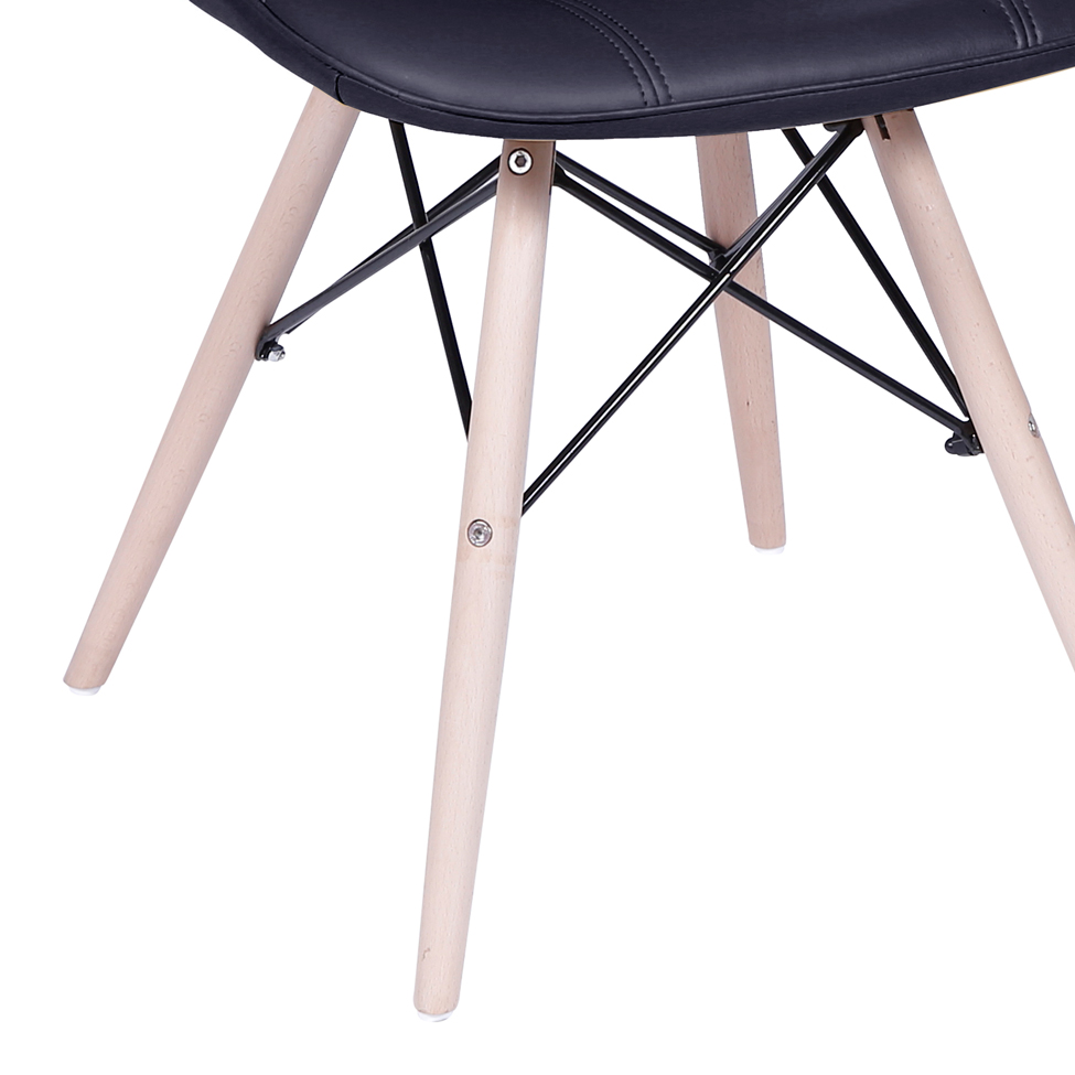Cadeira Eames Eiffel III Preta