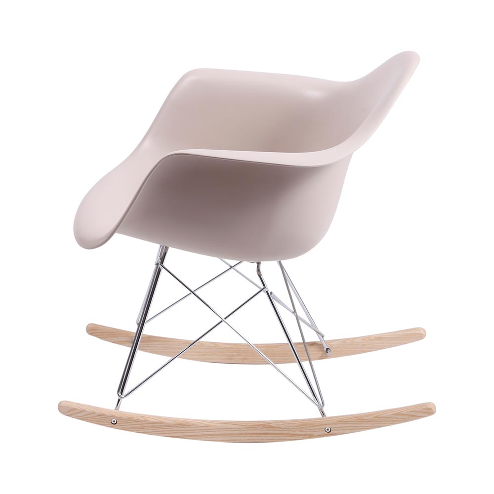 Cadeira Eames RAR Balanço - Fendi