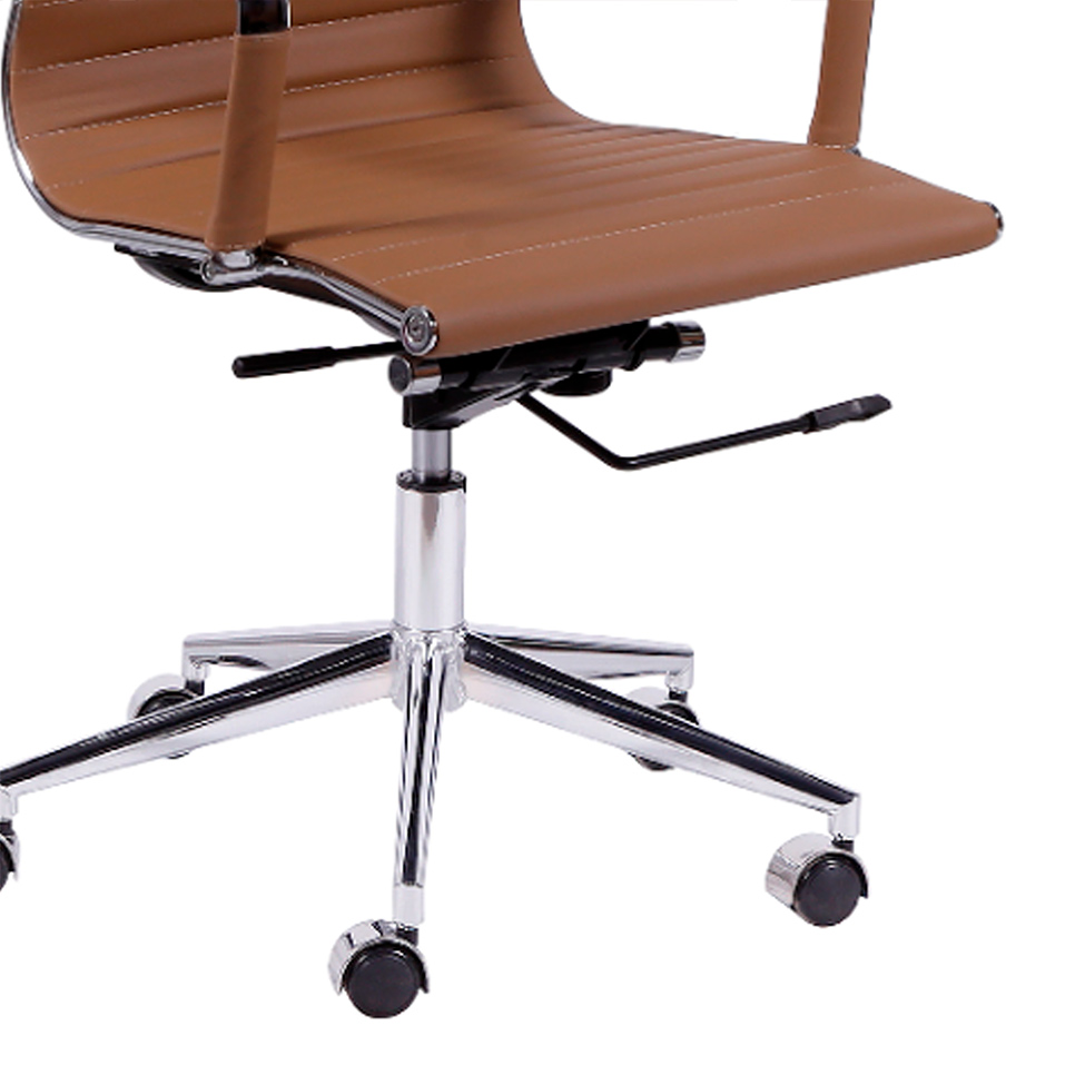 Cadeira de Escritório Presidente Eames Esteirinha Caramelo