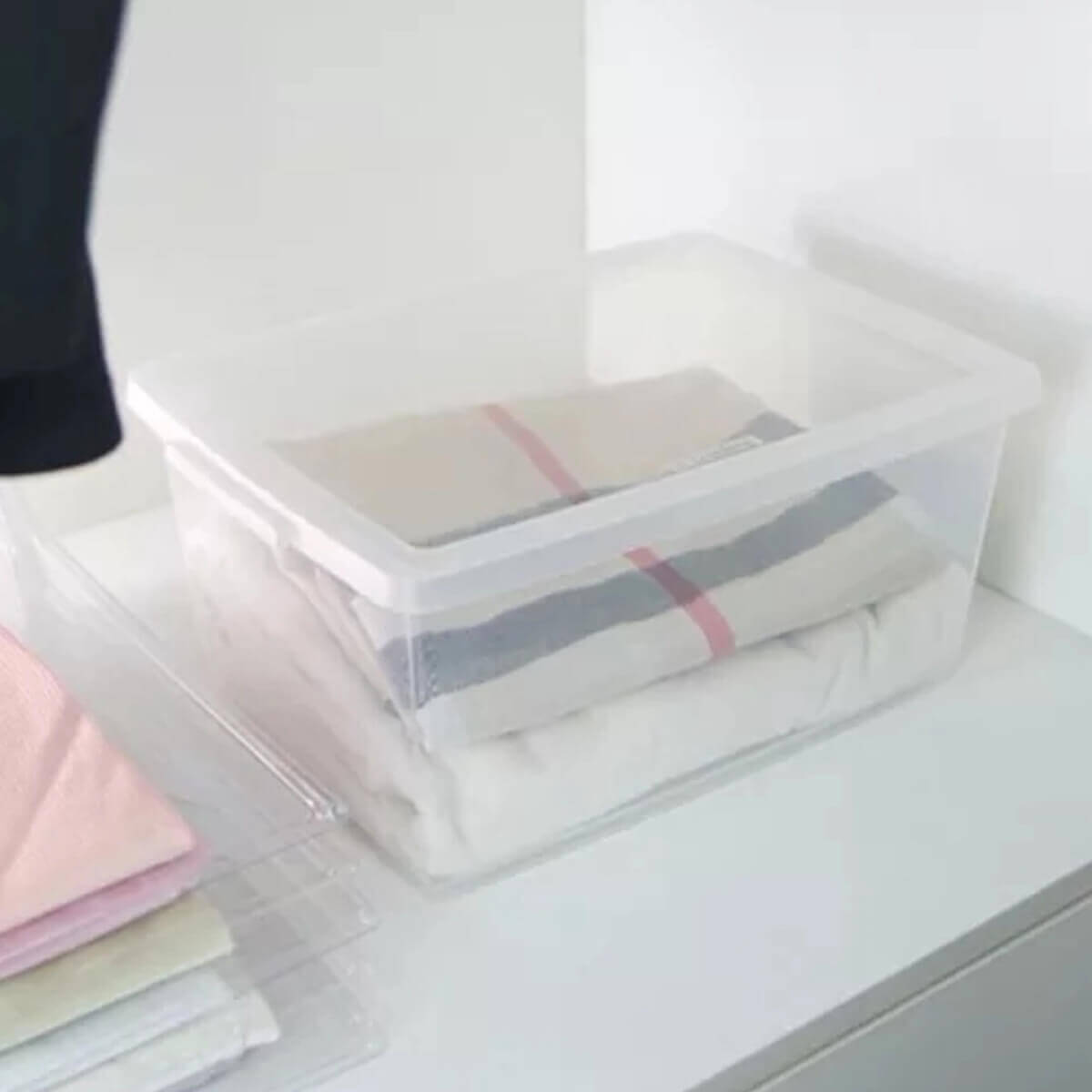 2 Caixas Organizadoras Plástica 60L Tampa My Closet Ordene Transparente Empilháveis