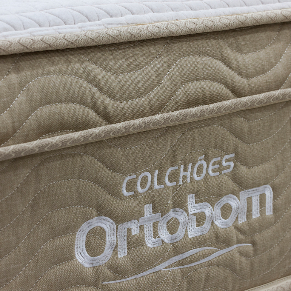 Colchão Casal Viscomemory com Espuma Viscoelástica D60 (28x138x188) Bege