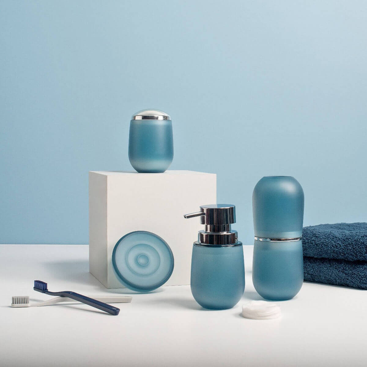 Conjunto Pia Banheiro Belly Soft Porta Escova Saboneteira Algodão Azul Glacial