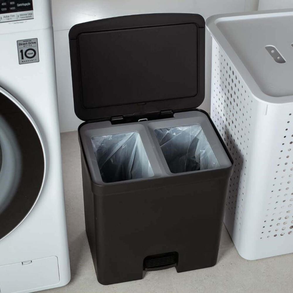Kit 2 Lixeiras de Pedal com Aro Interno 12 Litros e 20 Litros Dupla Seletiva OU Trium Preto