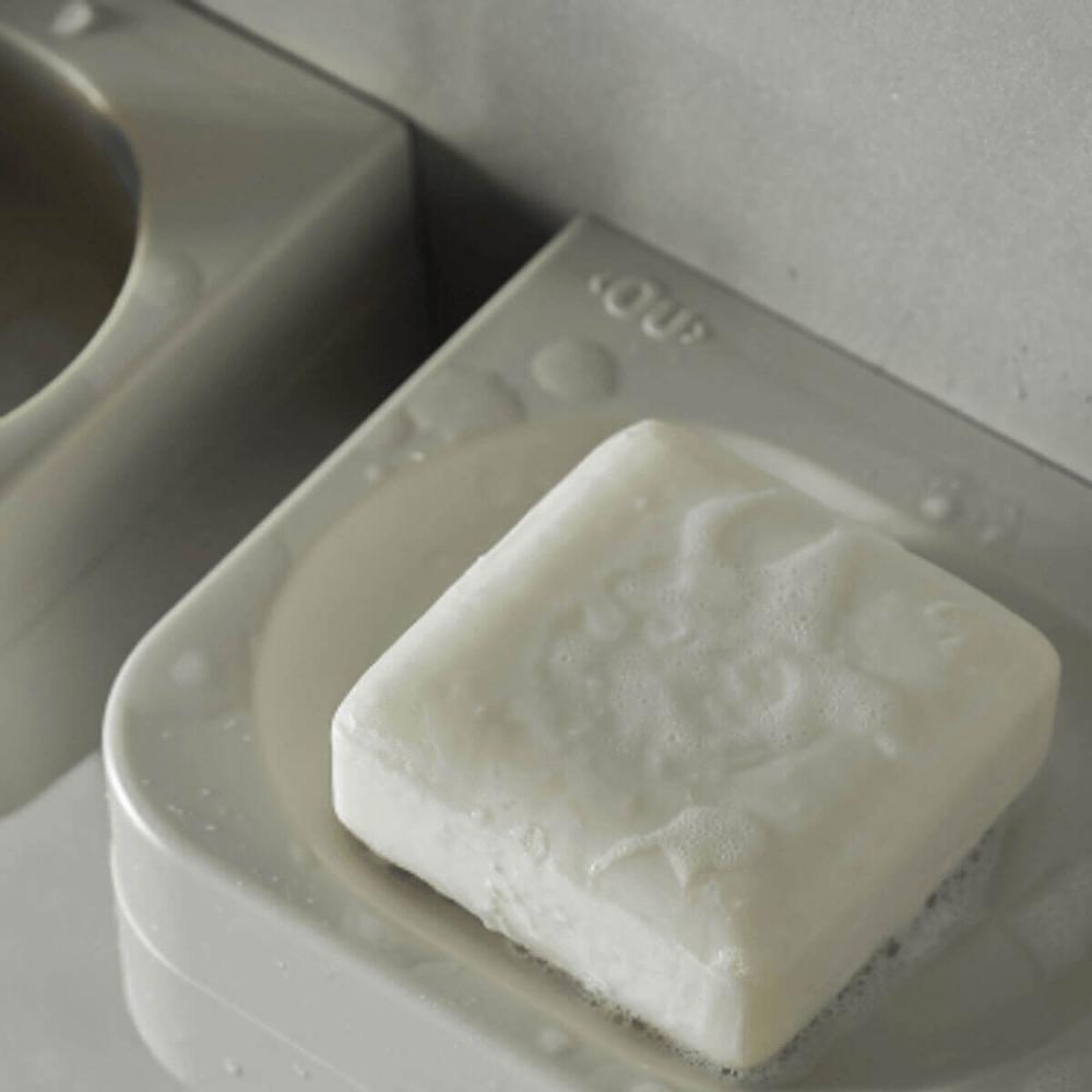 Kit 4 Acessórios para Banheiro Fixação Adesivo Bege Porta Shampoo Toalheiro Papeleira Tampa Eleve