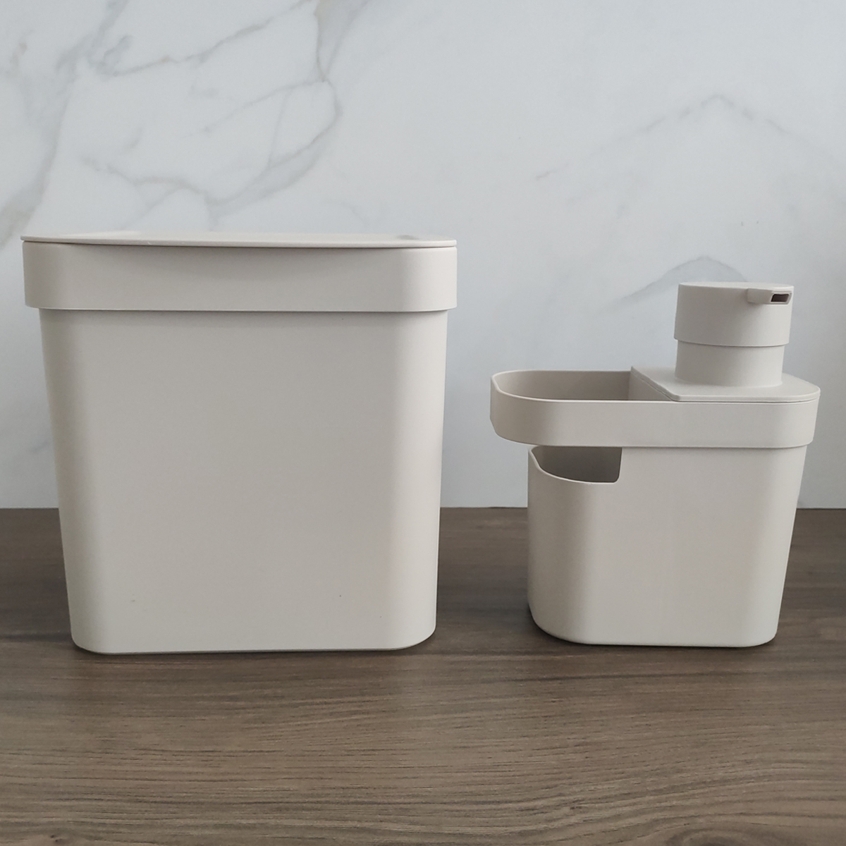 Lixeira Para Pia De Cozinha 4,7L E Dispenser Porta Detergente E Organizador 650ml Bege OU