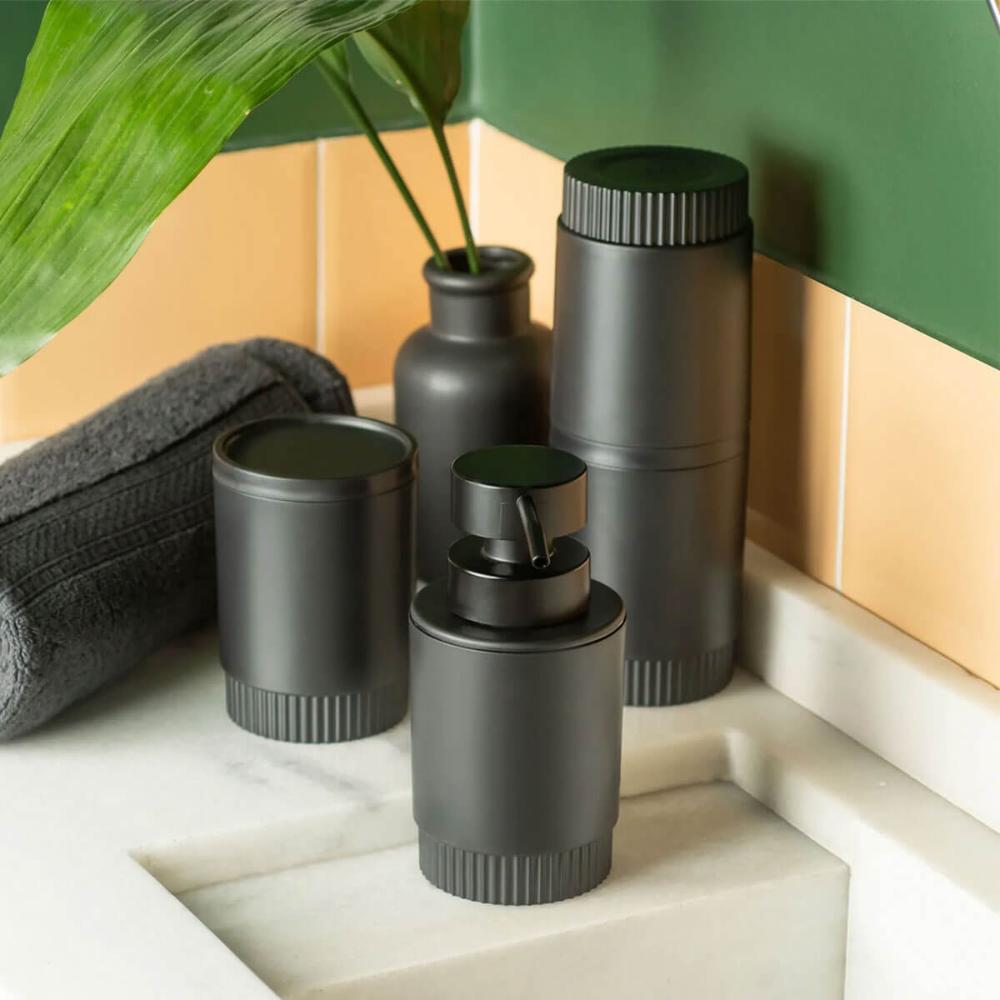 Porta Sabonete Líquido Preto Dórica com Válvula 300ml Dispen