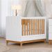 Berço Mini Cama Biscoito com Regulagem de Altura e Pés Fixo Branco Acetinado/Nature