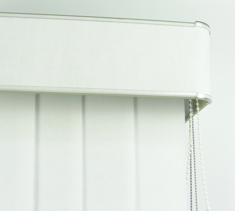 Persiana Vertical Em Tecido Blackout Com Bando Crisdan Largura 1,60 X 1,70 Altura Branco