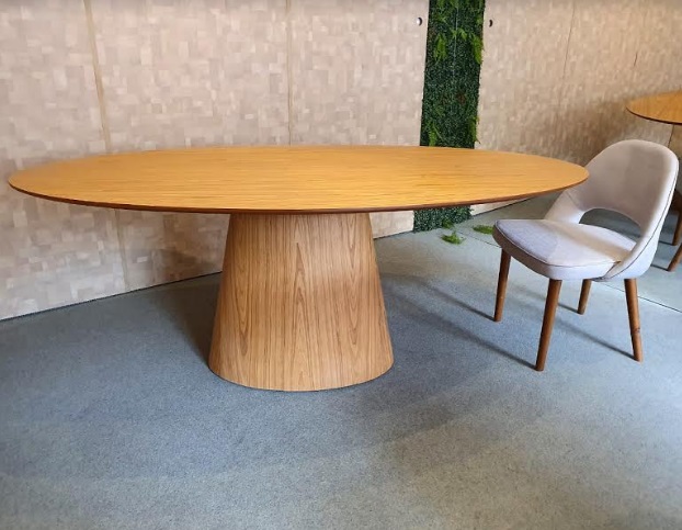 Mesa de Jantar Cone Oval 160x90 cm Tampo Madeira Freijó Base Madeira Freijó