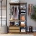 Closet Industrial com Estrutura Metálica Preto / Mel