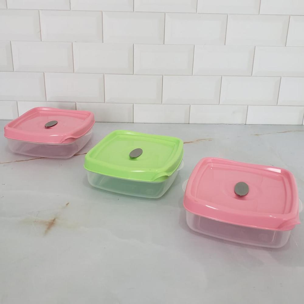 Conjunte 3 Potes de Plástico 600ml Plasvale Vasilhas com Tampa Quadrado Colorido