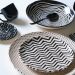 Prato de Sobremesa Chevron Off White e Preto